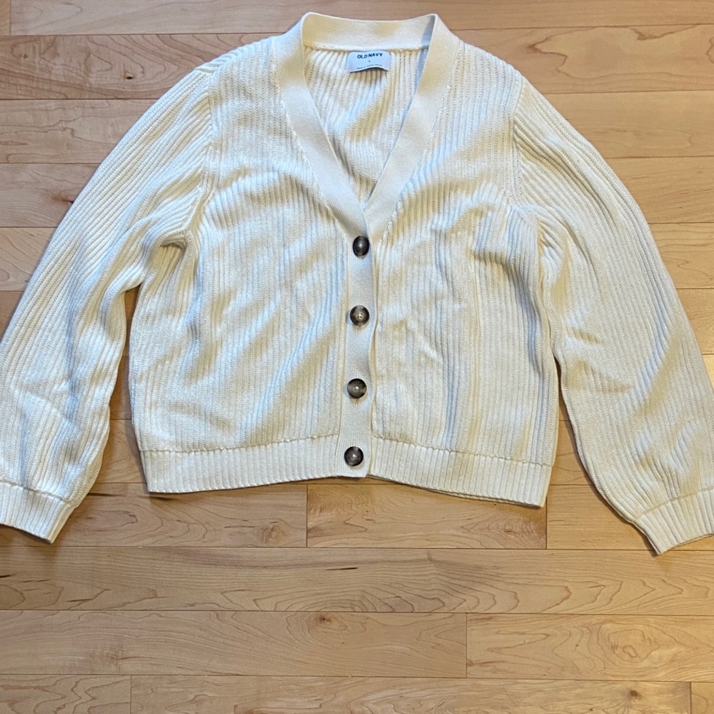 Old Navy Cream Women's Cardigan Sweater